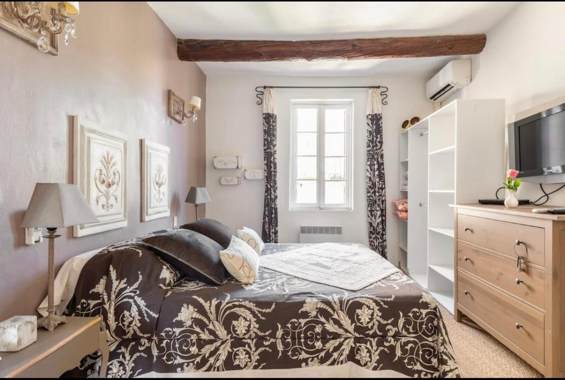 Apartamento Douceur Sur La Sorgue LʼIsle-sur-la-Sorgue Exterior foto